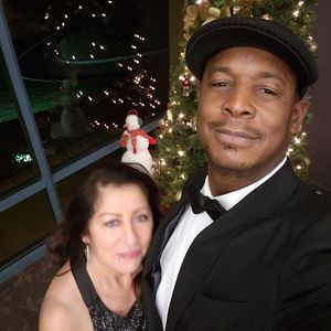 Meet your Posher, Manuela